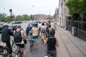 Pour les vélos , c'est comme pour les voitures. Il y a aussi des voies de présélection !